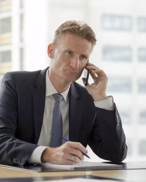 Dr. Claus-Peter Kruth